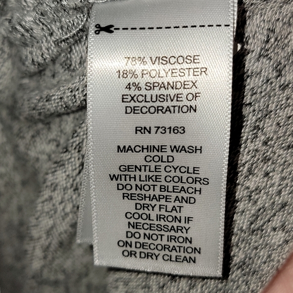 Cupio size 2X gray cowl neck pullover sweater top stretchy flowy material - Picture 4 of 4